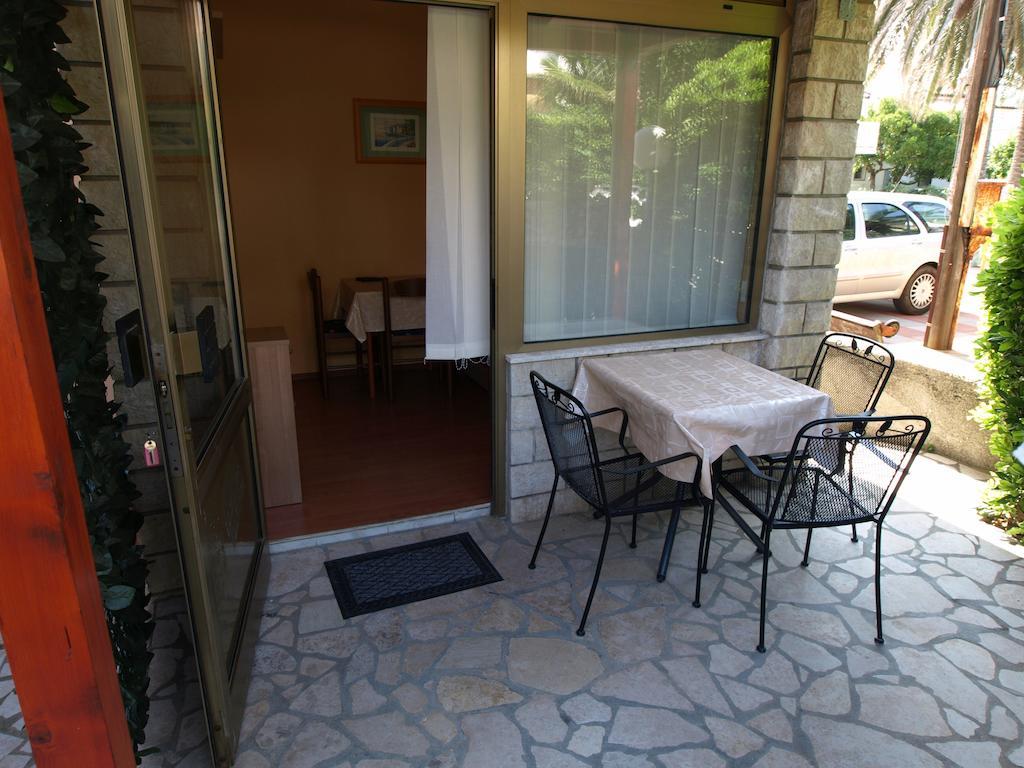 Guest House Sandra ราบ ห้อง รูปภาพ